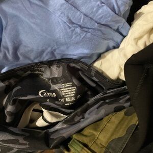 Zyia Active Grey Camo Sports Leggings